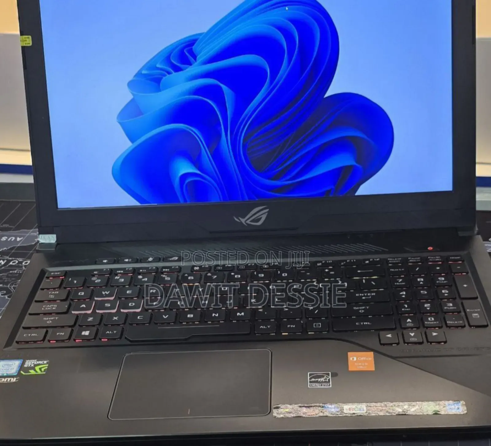 New Laptop Asus 16GB Intel Core I7 SSD 1T