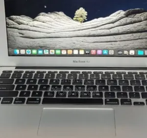 Laptop Apple MacBook Air 2015 8GB Intel Core I5 SSD 128GB