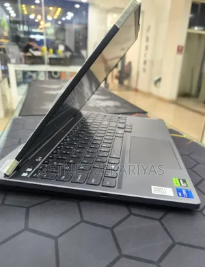New Laptop Lenovo Legion 5 24GB Intel Core I7 SSD 512GB