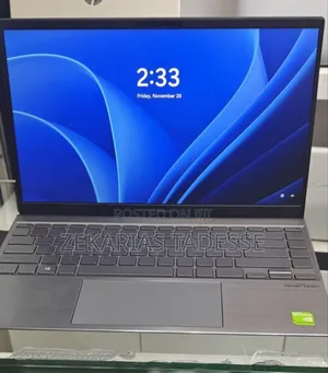 Photo - New Laptop Asus 16GB AMD Ryzen 5 SSD 512GB