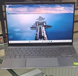 New Laptop Asus 16GB AMD Ryzen 5 SSD 512GB