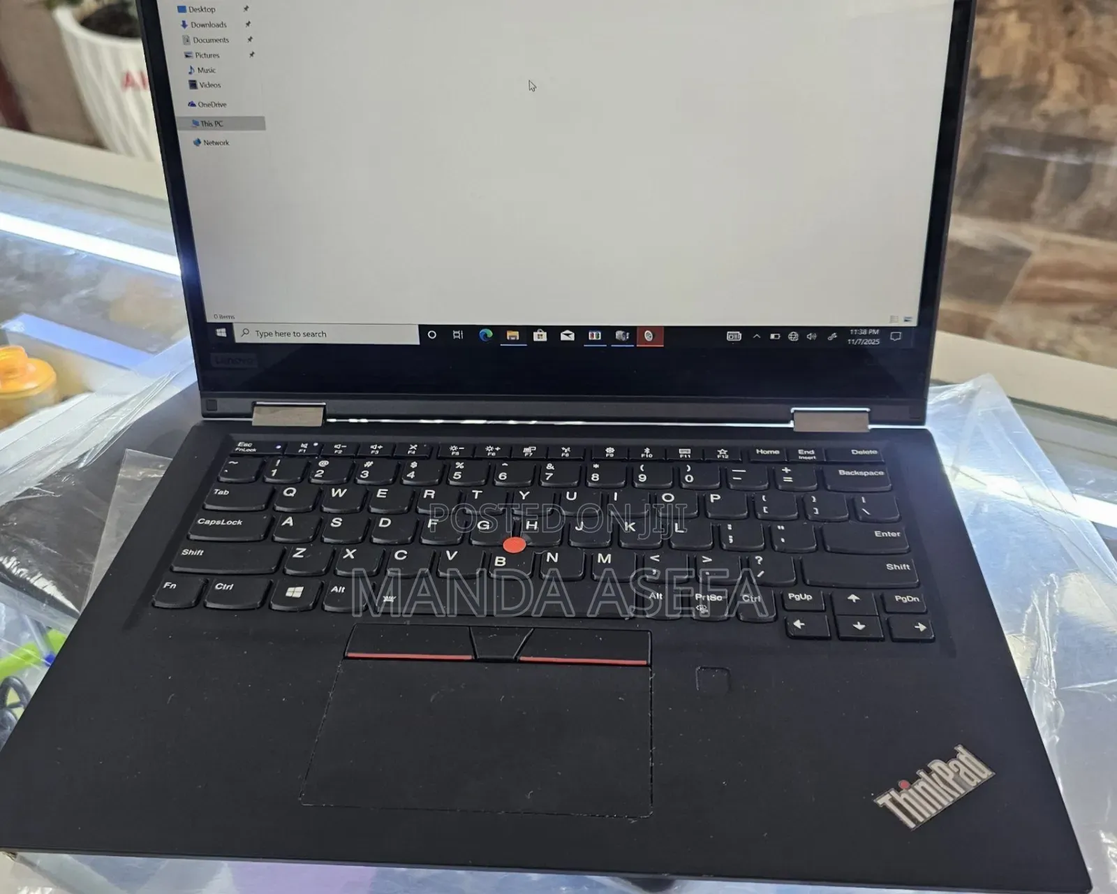 New Laptop Lenovo ThinkPad X390 Yoga 16GB Intel Core I7 SSD 512GB