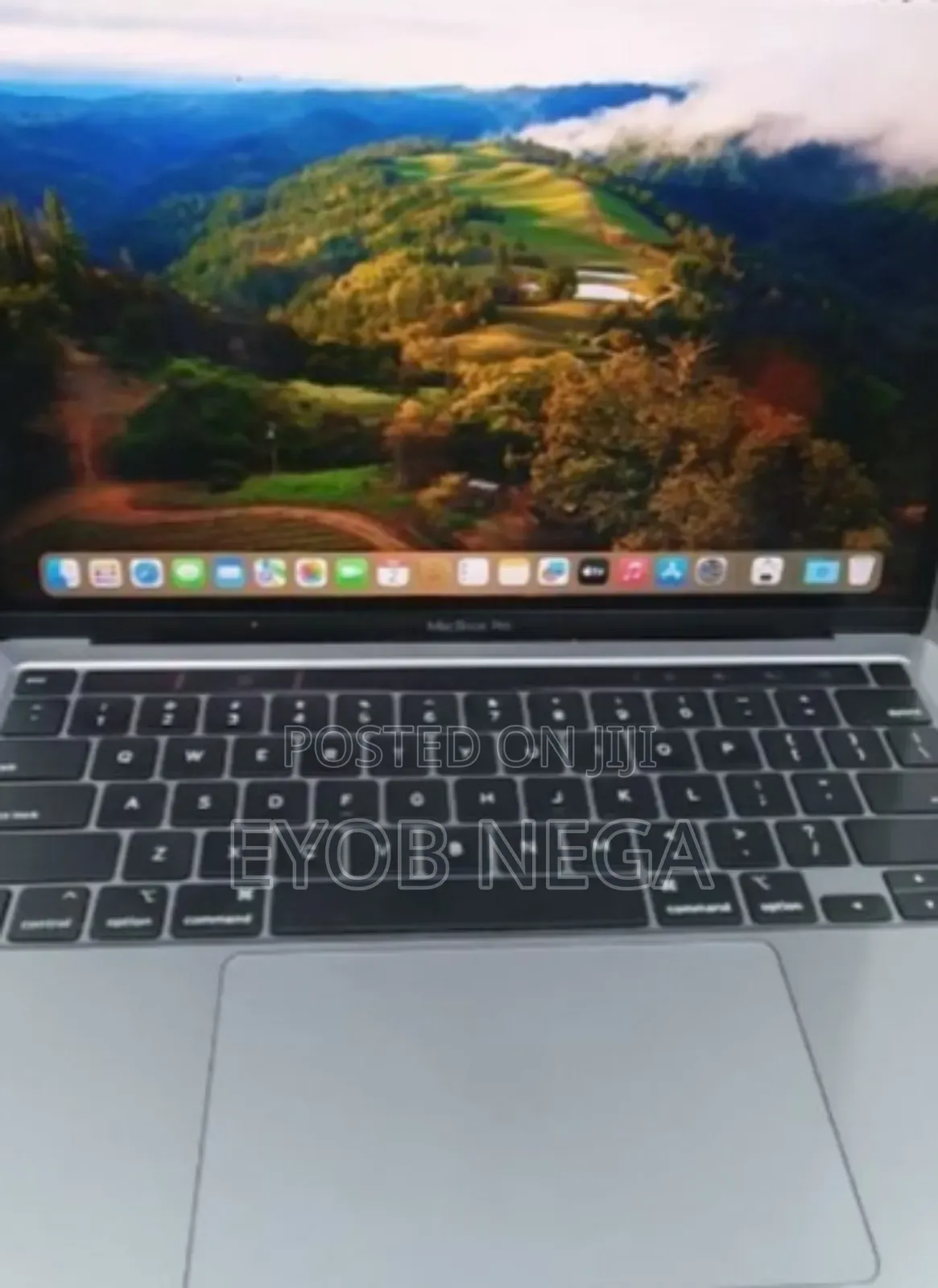 New Laptop Apple MacBook Pro 2022 M2 8GB Apple M2 SSD 256GB