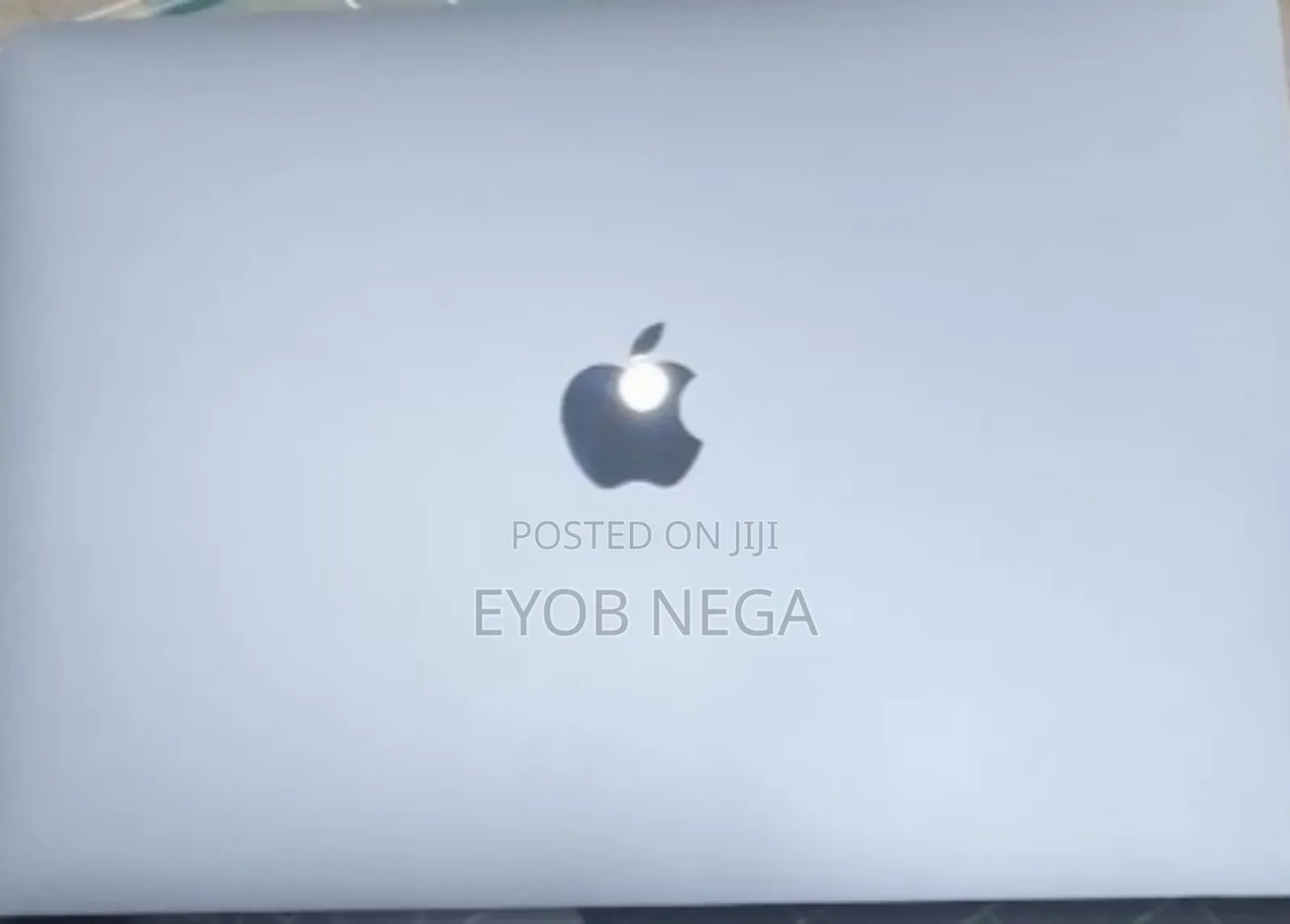 New Laptop Apple MacBook Pro 2022 M2 8GB Apple M2 SSD 256GB