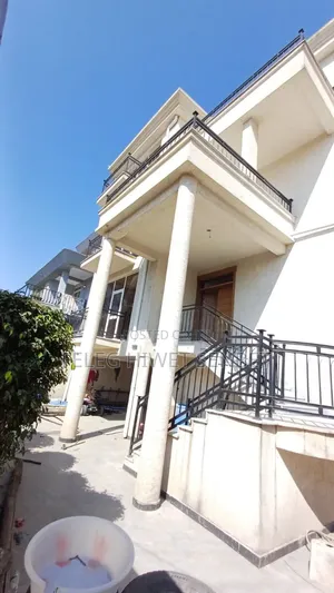 Furnished 8bdrm House in አአ, Bole for sale