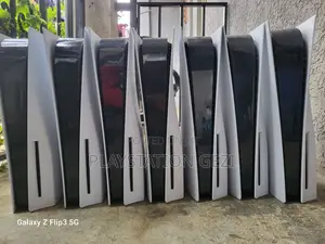 ብዛት Playstation 5 እየገዛን ነው ሽጡልን