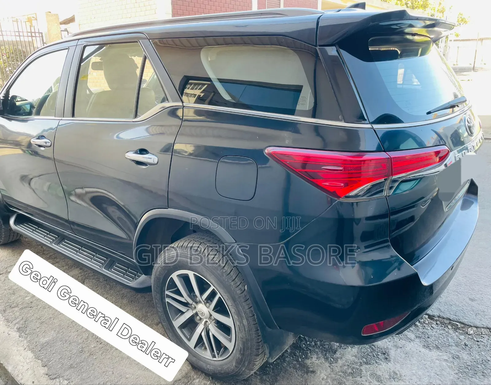 Toyota Fortuner 2017 Black