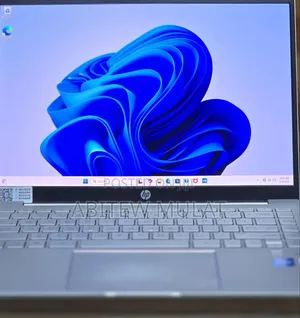 New Laptop HP Pavilion 14 16GB Intel Core I7 SSD 1T
