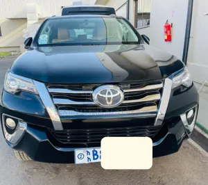 Toyota Fortuner 2017 Matt Black