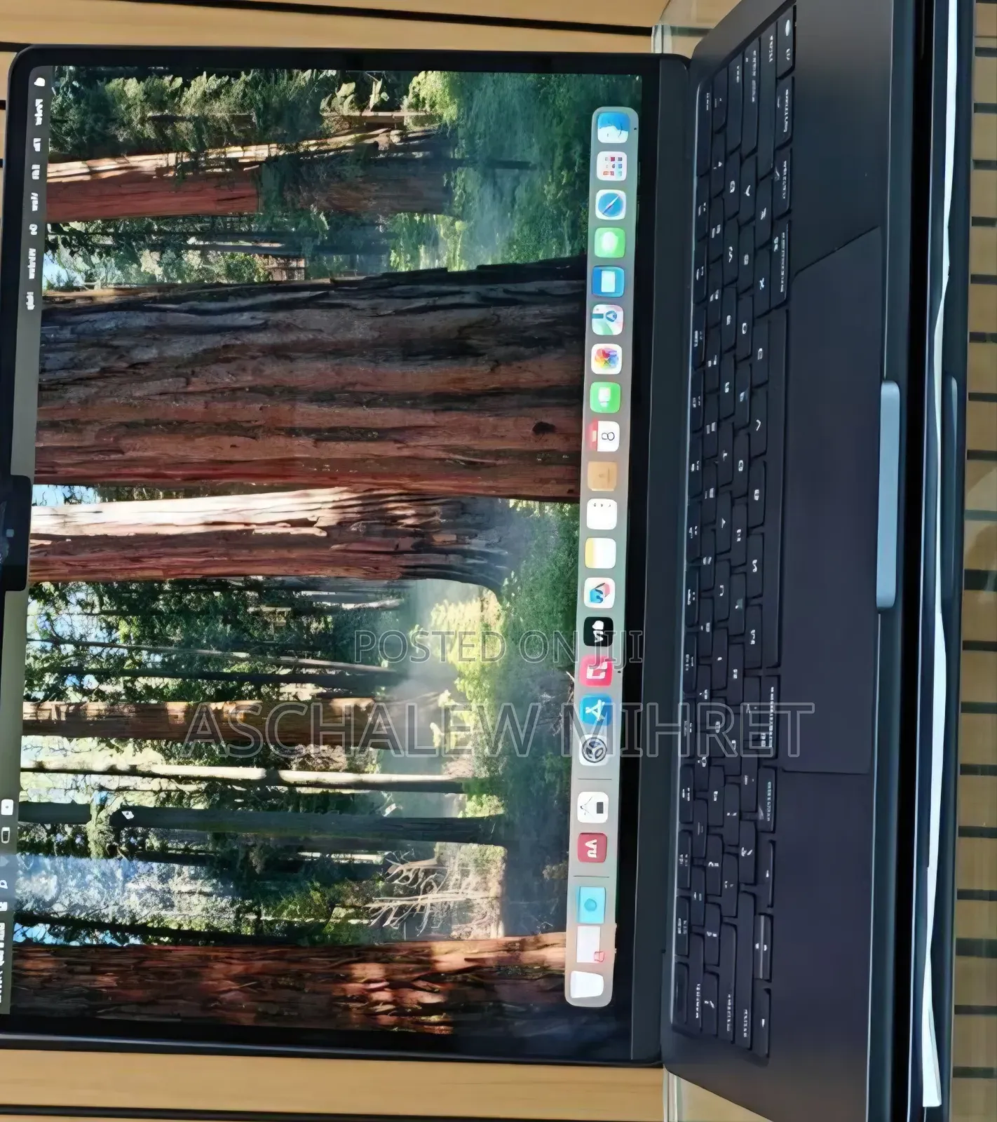 New Laptop Apple MacBook Air 2024 M3 13-Inch 8GB Apple M3 SSD 256GB