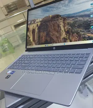 New Laptop HP Stream Notebook 16GB Intel Core I7 SSD 1T