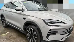 Photo - New BYD Song Plus DM-i 2025 Gold