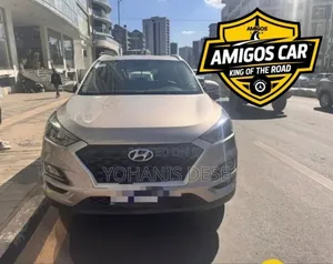 Photo - Hyundai Tucson 2019 Gray