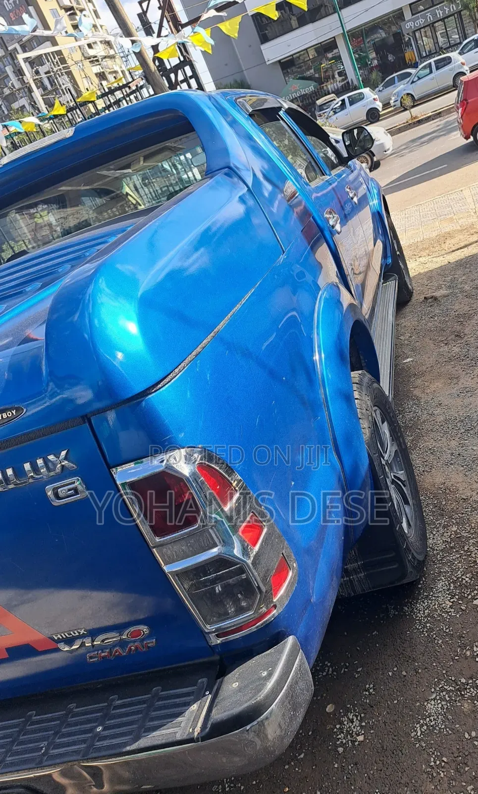 Toyota Hilux 2015 Blue