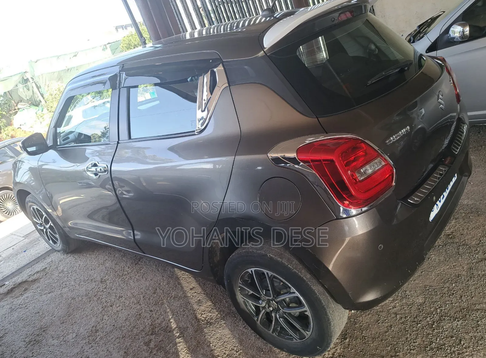 Suzuki Swift 2022 Gray