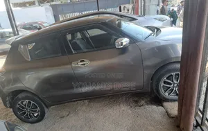 Suzuki Swift 2022 Gray