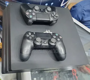 Photo - Playstation 4 Pro Jealbreak 1tb Storage እስከቻለው በፍላጎት Game ይጫናል