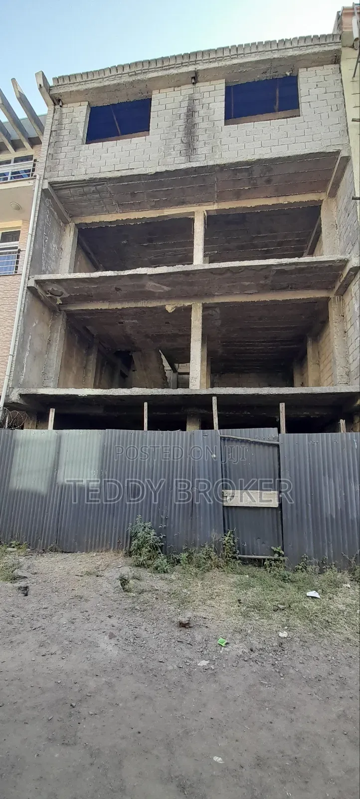 5bdrm House in Haile Garment, Nifas Silk-Lafto for sale