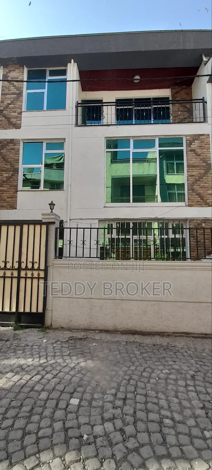 5bdrm House in Haile Garment, Nifas Silk-Lafto for sale