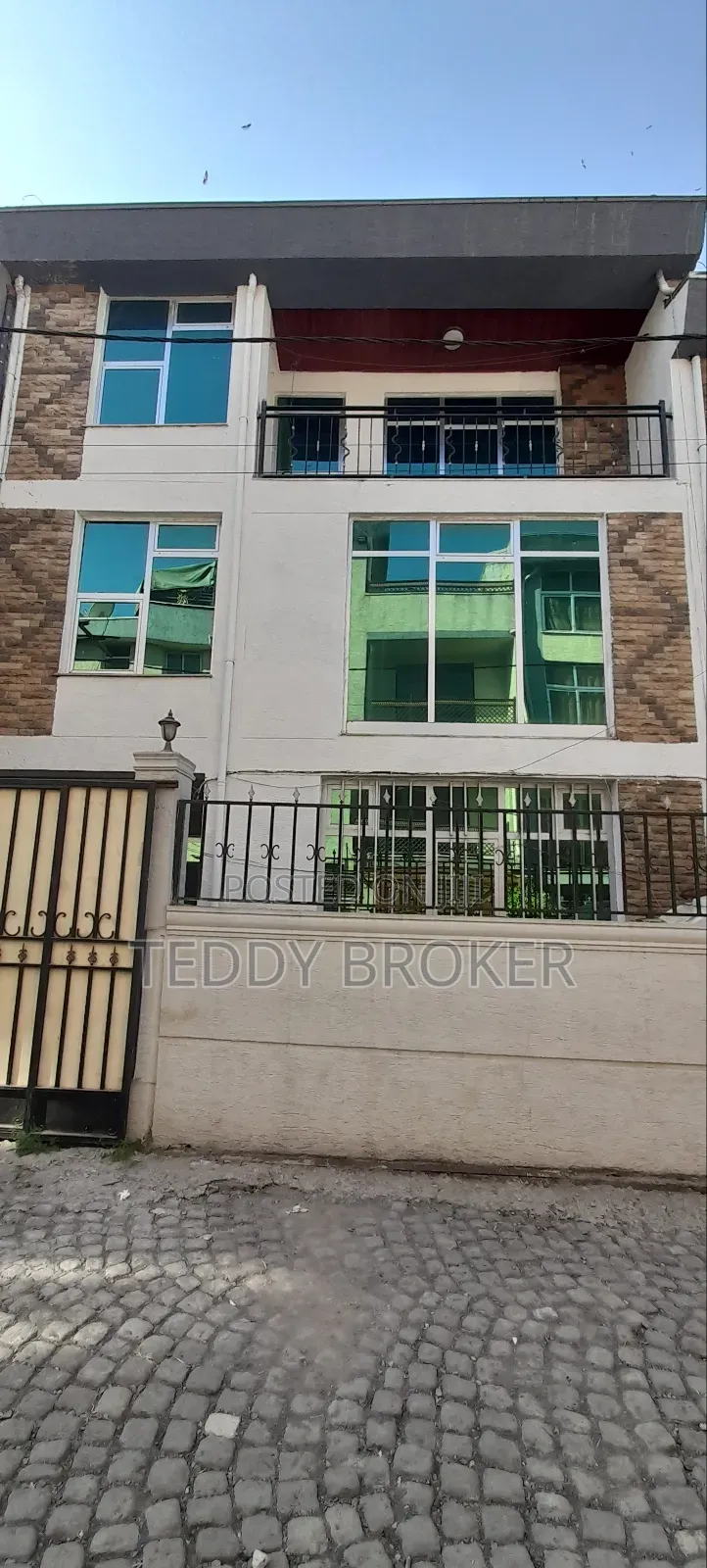 5bdrm House in Haile Garment, Nifas Silk-Lafto for sale