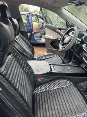 Volkswagen ID.6 2023 Maroon