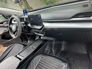 Volkswagen ID.6 2023 Maroon