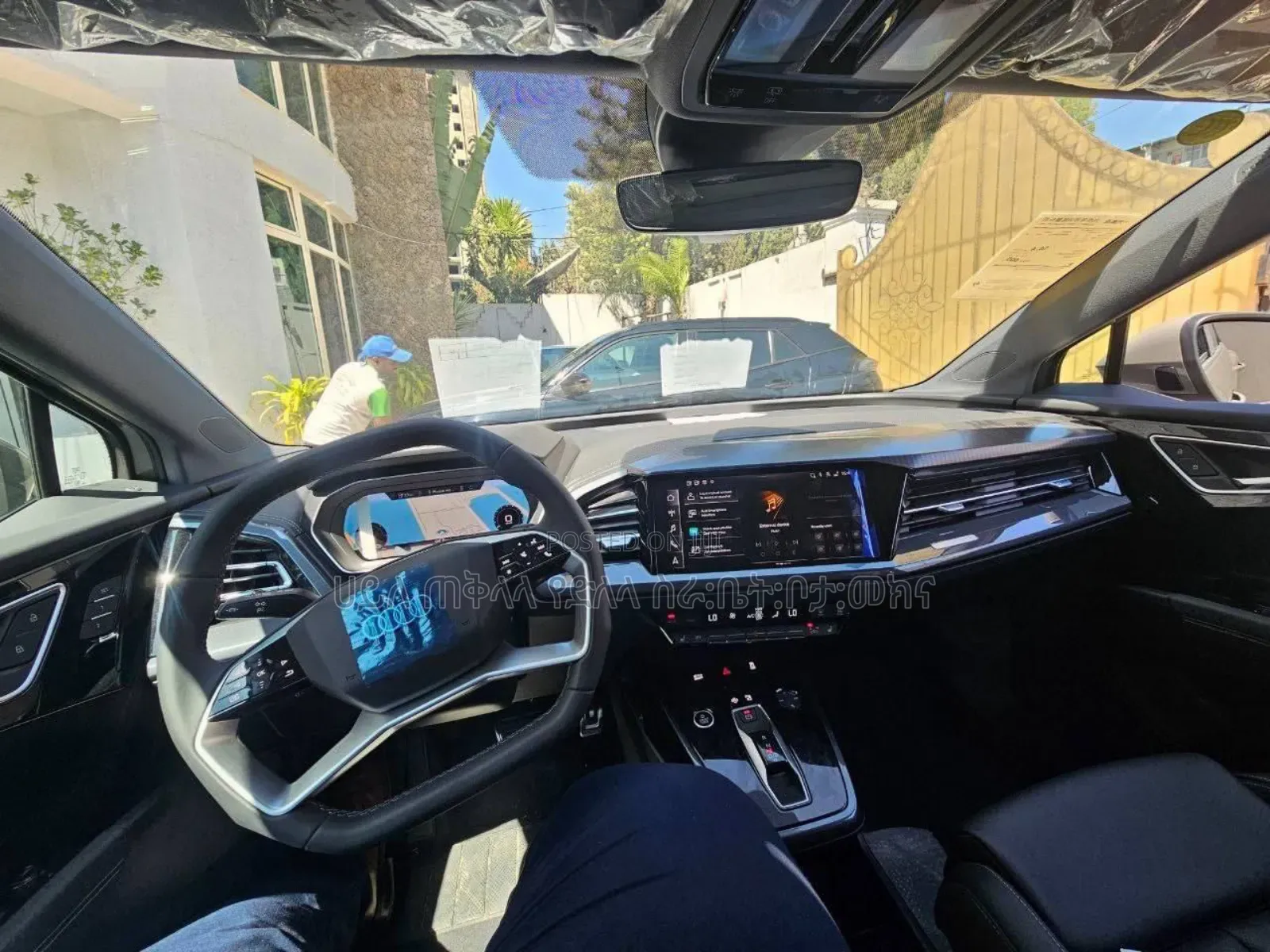 New Audi Q4 e-tron 2024 Gray