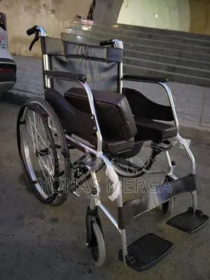Toilet Wheelchair业嶮wilcher虢身wheelchair With Multiple Ideal Features.