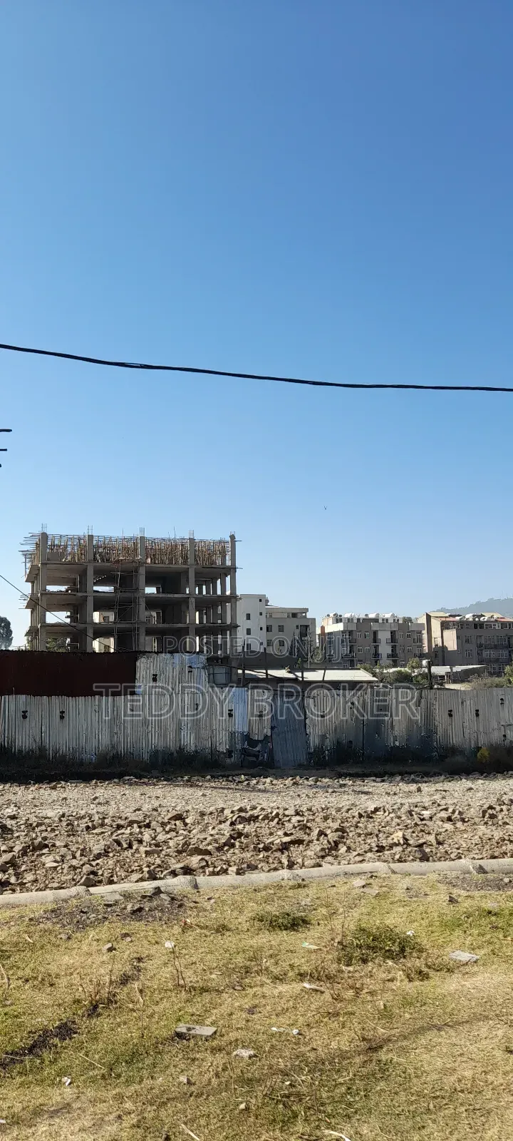 ለሽያጭ የወጣ ቦታ ሃይሌ ጋርመንት ዲያስፖራ ሰፈር