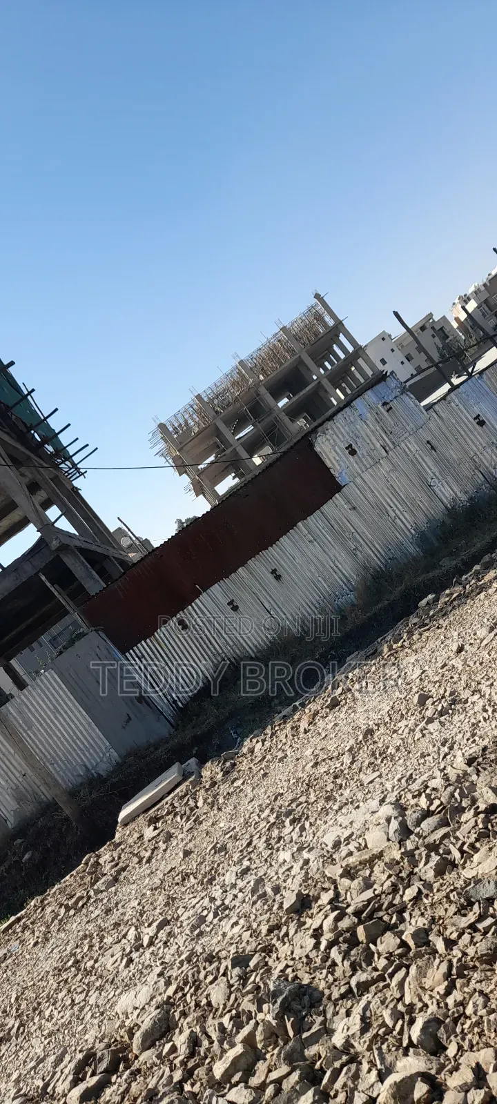 ለሽያጭ የወጣ ቦታ ሃይሌ ጋርመንት ዲያስፖራ ሰፈር