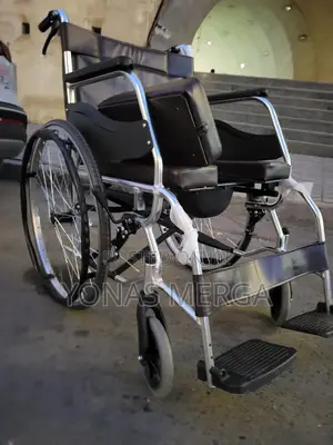 Toilet Wheelchair鋆節wheelchair for Hospitals/Home to Lift Patients.