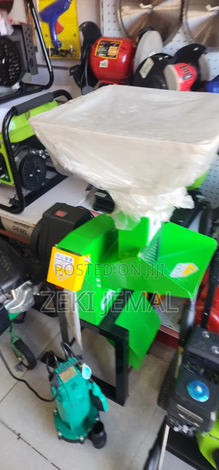 የእንስሳት መኖ ማዘጋጃ TRF 80 Junior 3 in 1 ሶስቱን በአንድ