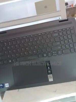 New Laptop Lenovo Yoga 7i 16GB Intel Core Ultra 7 SSD 1T