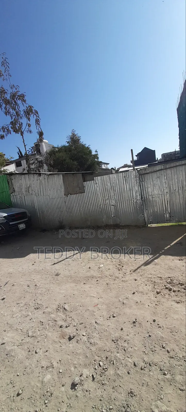 ለሽያጭ የቀረበ ቦታ ሃይሌ ጋርመንት