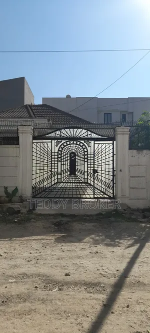 8bdrm House in Haile Garment, Nifas Silk-Lafto for sale