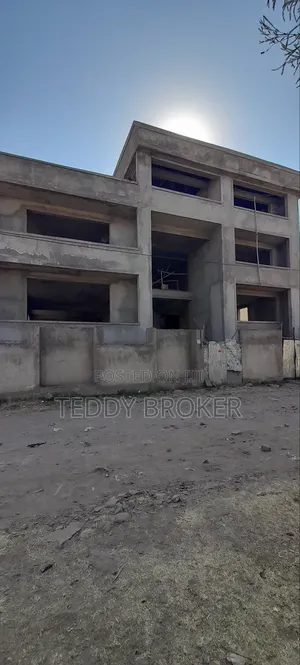 10bdrm House in Haile Garment, Nifas Silk-Lafto for sale