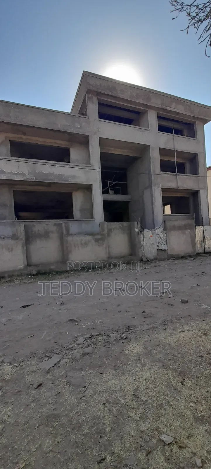 10bdrm House in Haile Garment, Nifas Silk-Lafto for sale