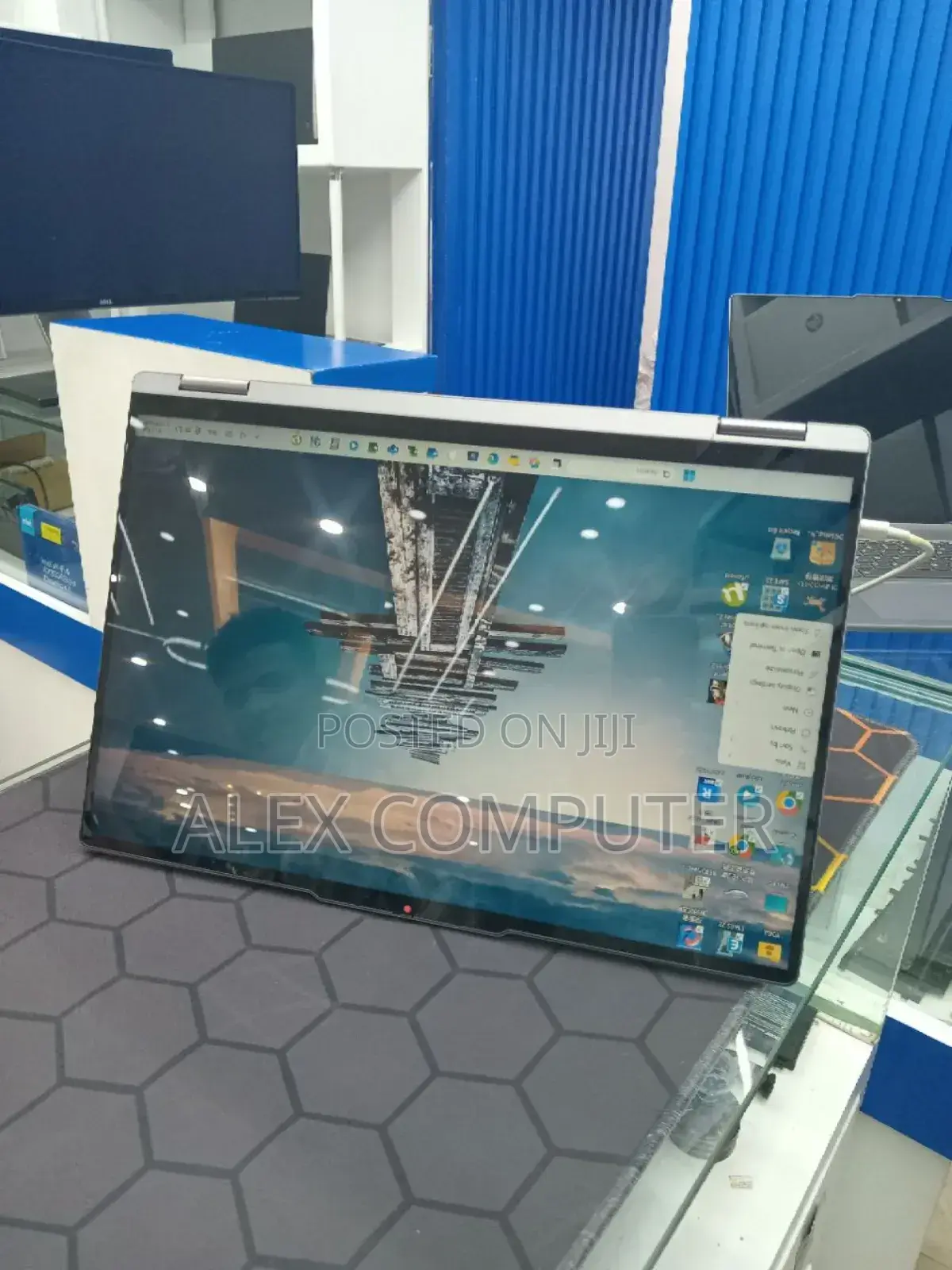 New Laptop Lenovo 16GB AMD Ryzen 5 SSD 512GB