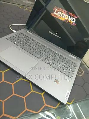 New Laptop Lenovo 16GB AMD Ryzen 5 SSD 512GB