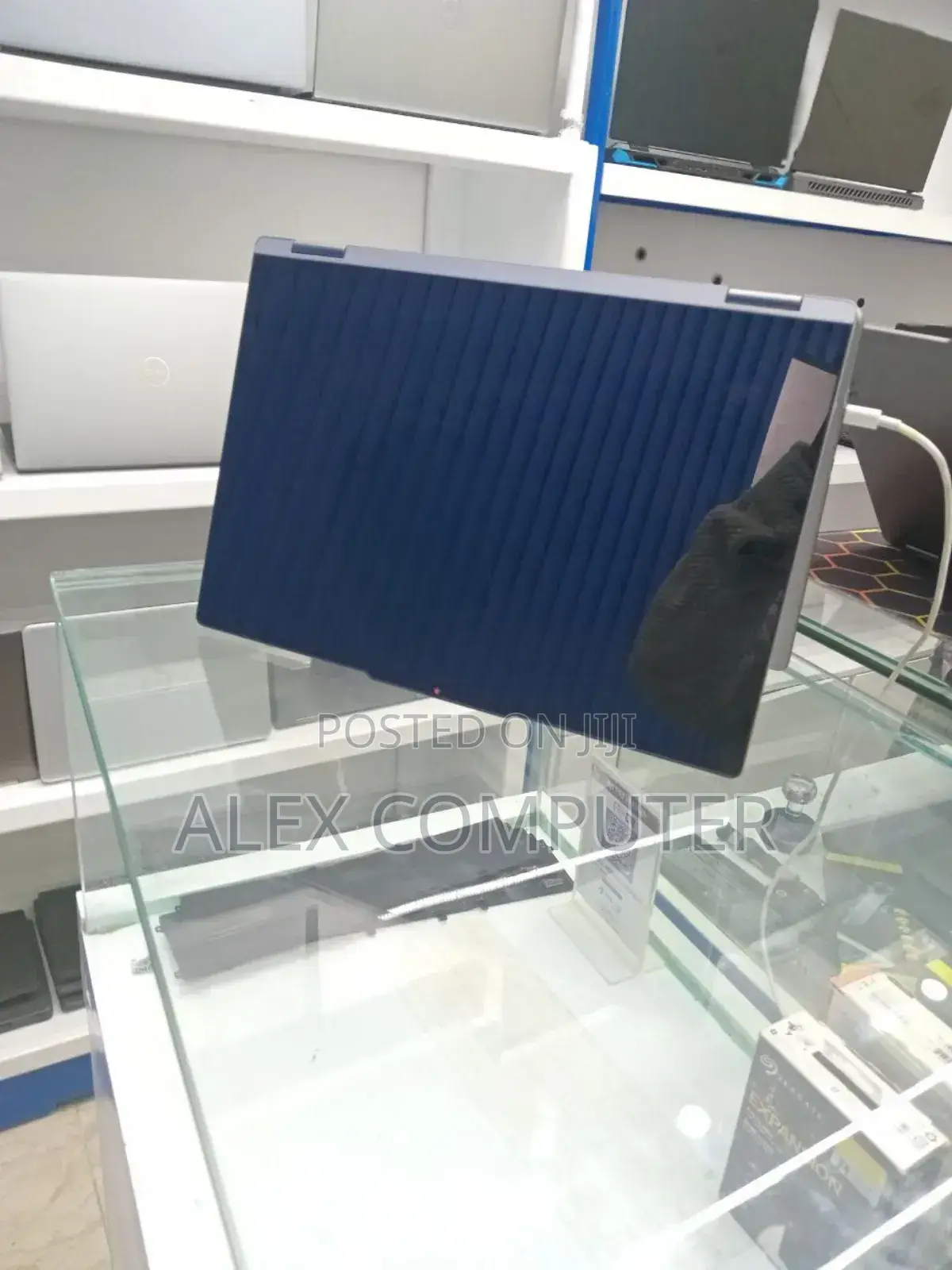 New Laptop Lenovo Yoga 7i 16GB AMD Ryzen 7 SSD 512GB