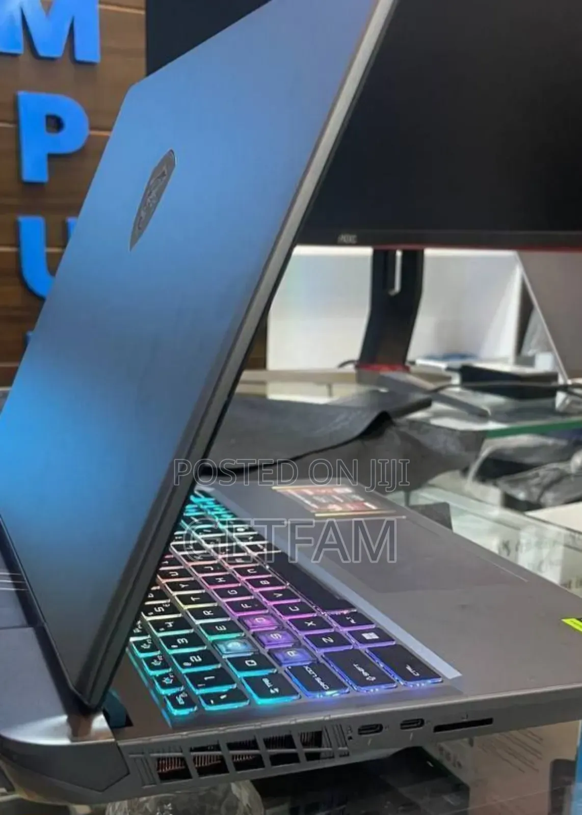 New Laptop MSI Katana 15 16GB Intel Core Ultra 7 SSD 1T