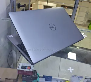 New Laptop Dell G15 5511 8GB Intel Core I5 SSD 256GB
