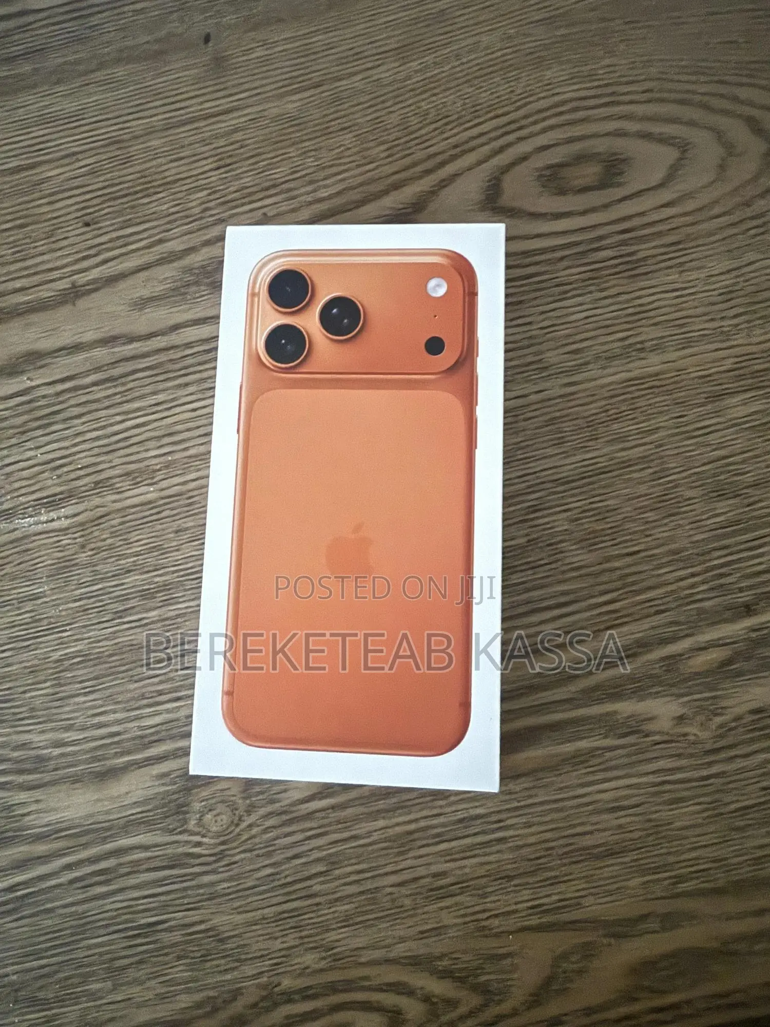 New Apple iPhone 17 Pro Max 256 GB Orange