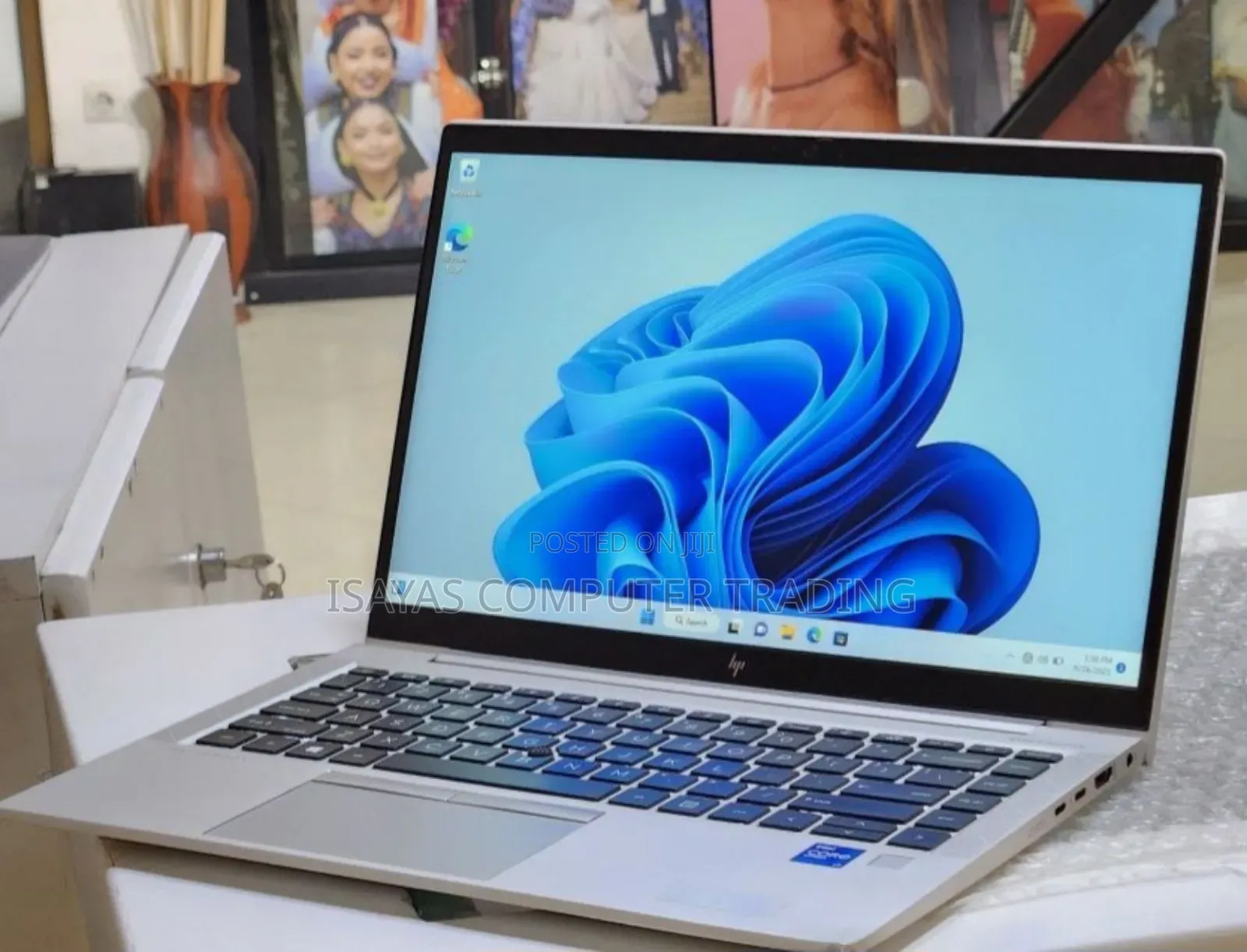 New Laptop HP EliteBook 840 G8 16GB Intel Core I7 SSD 512GB