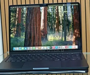 Photo - New Laptop Apple MacBook Air 2024 M3 13-Inch 8GB Apple M3 SSD 256GB