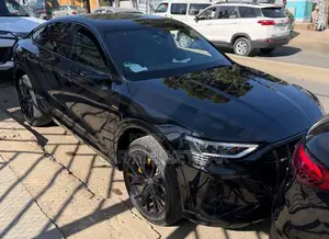 Photo - New Audi Q8 Premium 2024 Black