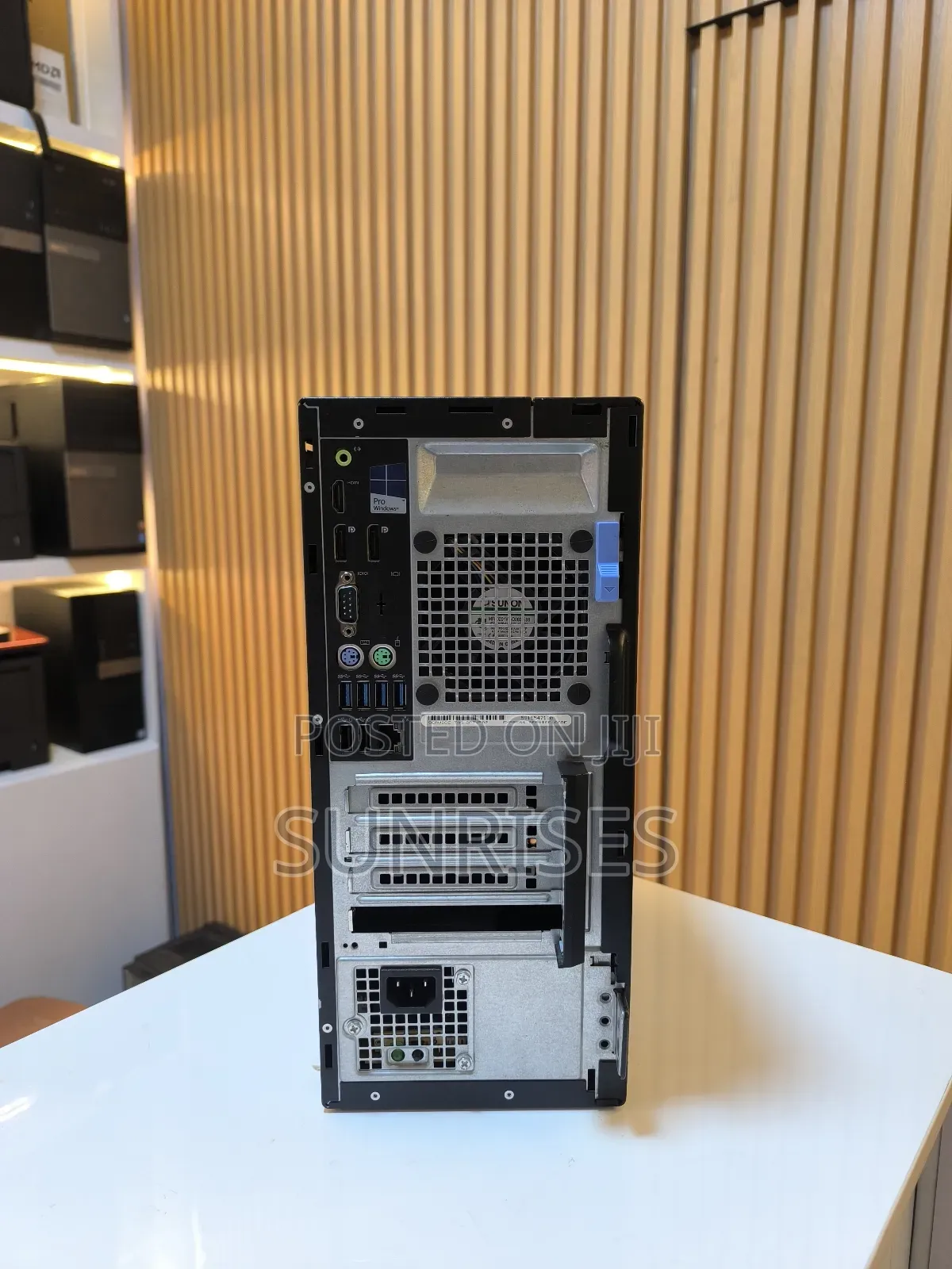 New Desktop Computer Dell OptiPlex 7040 8GB Intel Core I5 HDD 1T