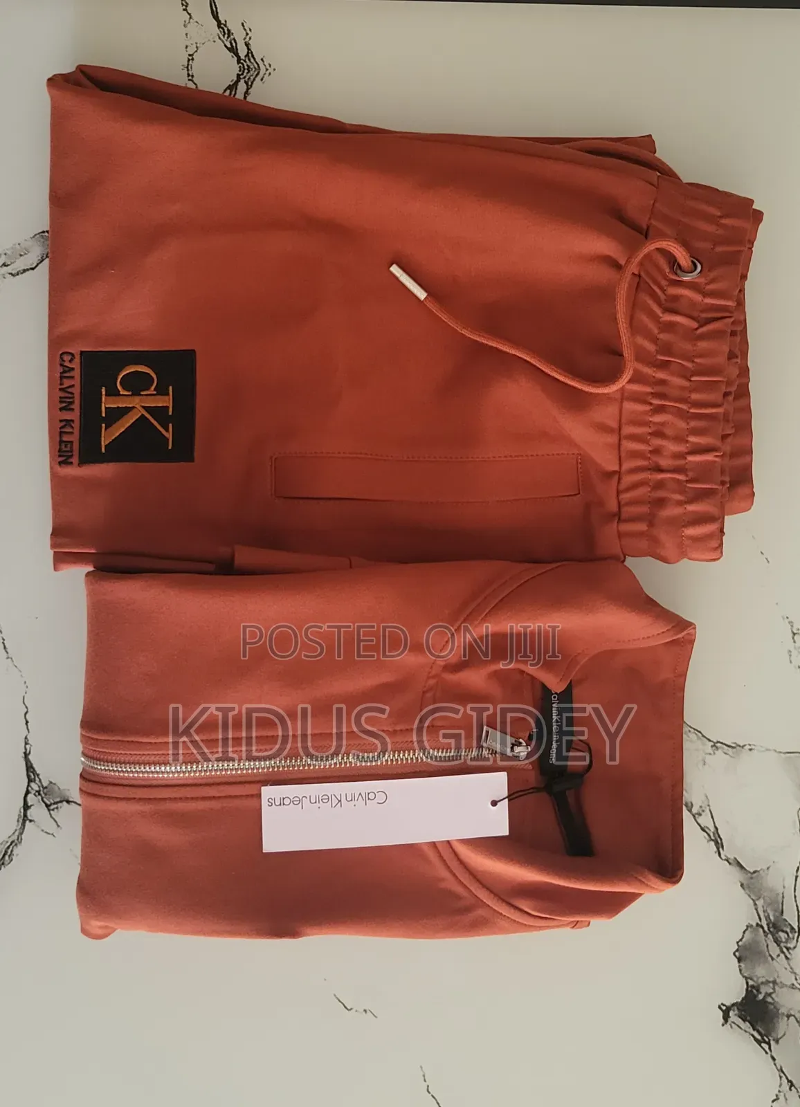 # New Tracksuit Orginal Calvin Klein Jeans Ck Urgent 50% Discount