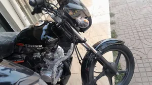 New Hero Hunter 150 2025 Black