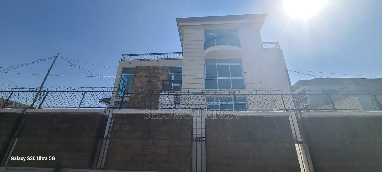 6bdrm House in Adis Ababa, Bole for sale